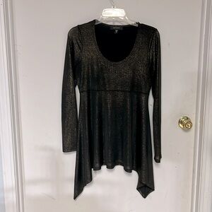 Karen Kane Women top. Like new! Made in the USA